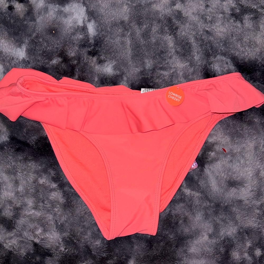 Forever 21 low‎ rise cheeky Coral